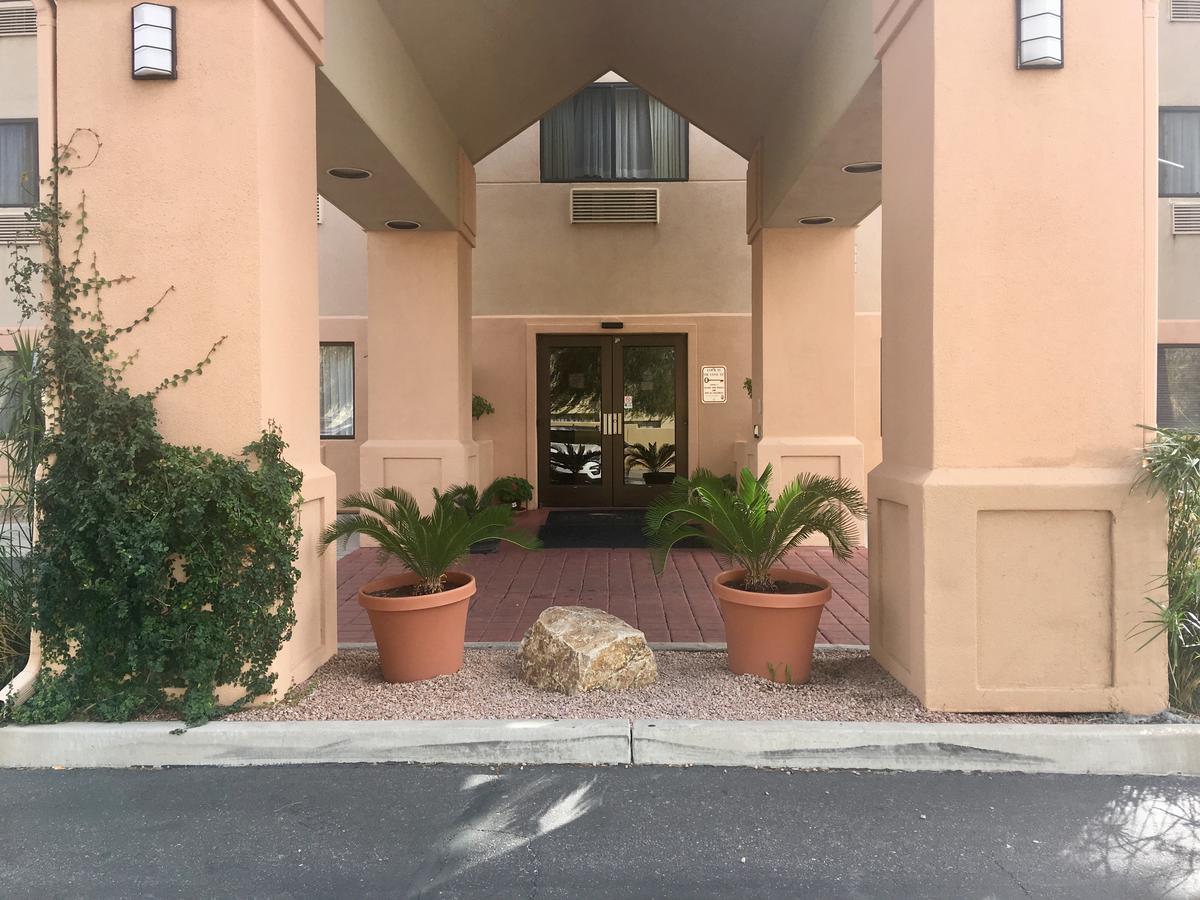 Hotel Baymont By Wyndham Tucson Airport Exterior foto